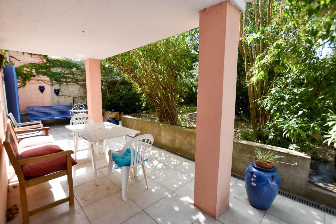 Moulin Rose, Parking - Jardin Daire Arles Dış mekan fotoğraf