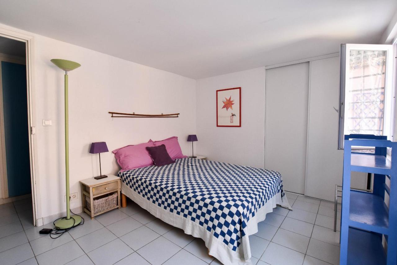 Moulin Rose, Parking - Jardin Daire Arles Dış mekan fotoğraf